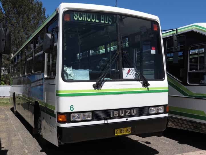 Bathurst Isuzu LT1-11P Custom 6